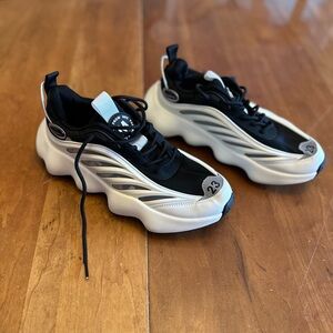 Lexsan Chunky Platform Sneakers Black White EU 41 Women’s 10.5 Y2K NWOT